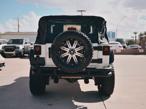 Used 2007 Jeep Wrangler X image 4