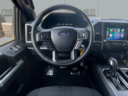 Used 2018 Ford F150 XLT w/ Equipment Group 302A Luxury AWD/4WD image 11