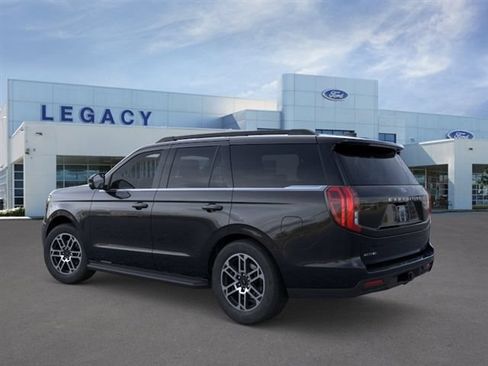 New 2026 Ford Expedition Active RWD image 4