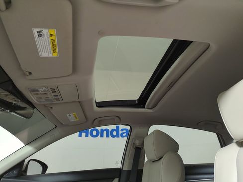 Certified 2019 Honda Accord Touring image 17