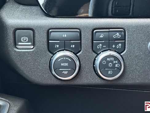 Certified 2024 GMC Sierra 2500 SLE AWD/4WD image 29