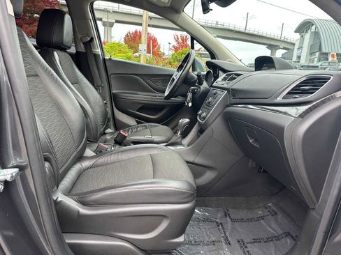 Used 2016 Buick Encore FWD image 9