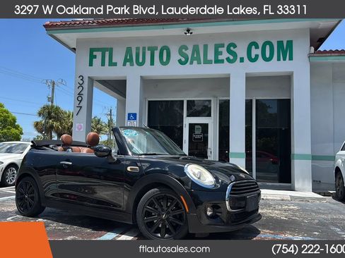 Used 2017 MINI Cooper Convertible FWD image 2