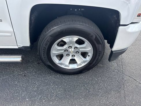 Used 2018 Chevrolet Silverado 1500 LT w/ All Star Edition AWD/4WD image 13