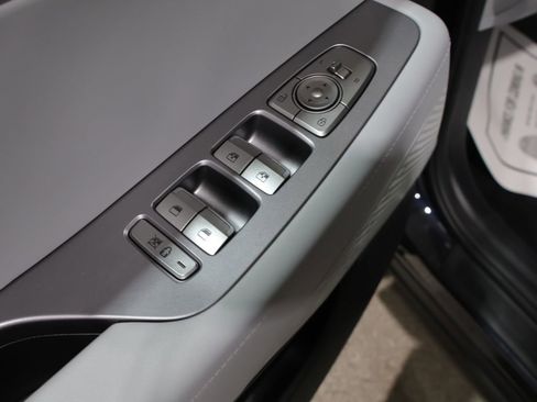 Used 2025 Hyundai Palisade SEL image 13