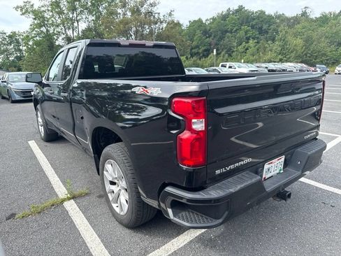 Used 2021 Chevrolet Silverado 1500 Custom AWD/4WD image 3