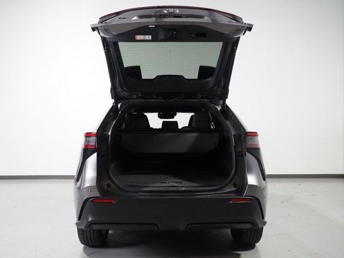 Used 2026 Toyota bZ FWD image 38