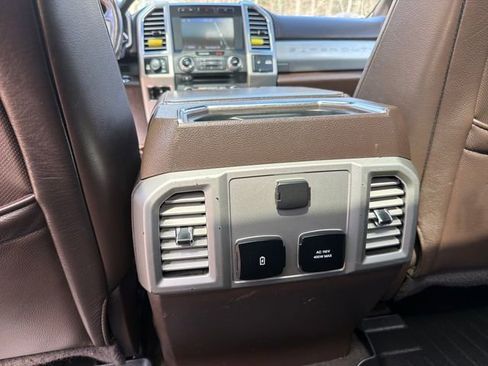 Used 2017 Ford F350 King Ranch w/ Snow Plow Prep Package AWD/4WD image 29