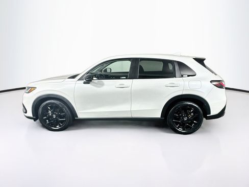 Used 2023 Honda HR-V Sport image 4
