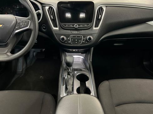 Used 2024 Chevrolet Malibu LT FWD image 13