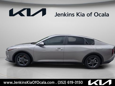 New 2026 Kia K4 FWD image 7