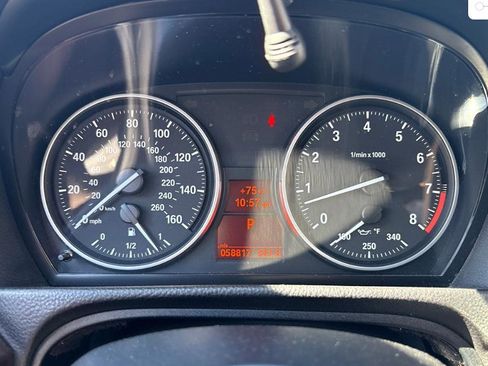 Used 2011 BMW 328i Convertible image 11