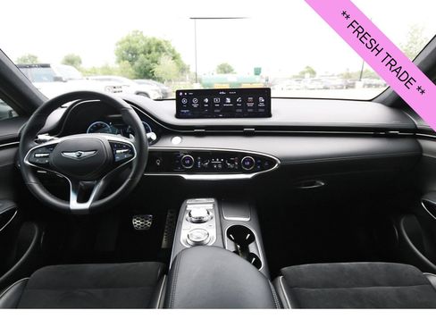 Used 2022 Genesis GV70 3.5T Sport w/ Sport Prestige Package AWD/4WD image 11