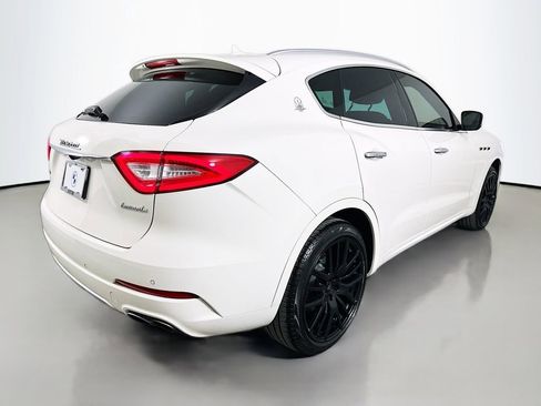 Used 2019 Maserati Levante S GranLusso AWD/4WD image 5