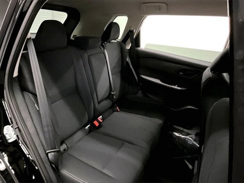 New 2026 Nissan Rogue S image 28