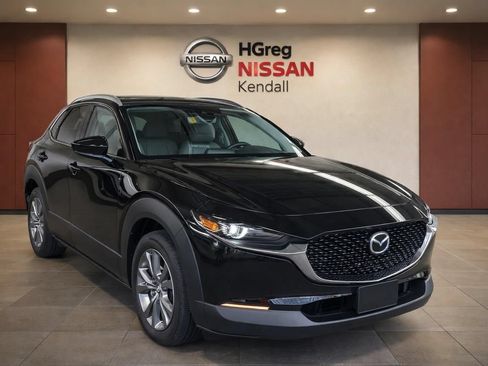 Used 2025 MAZDA CX-30 AWD 2.5 S w/ Preferred Package image 3