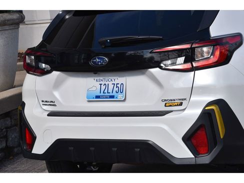 Certified 2025 Subaru Crosstrek 2.5i Sport w/ Crosstrek Mirror Package image 26