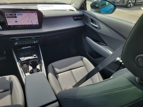 New 2026 Audi Q3 quattro 2.0T AWD/4WD image 24