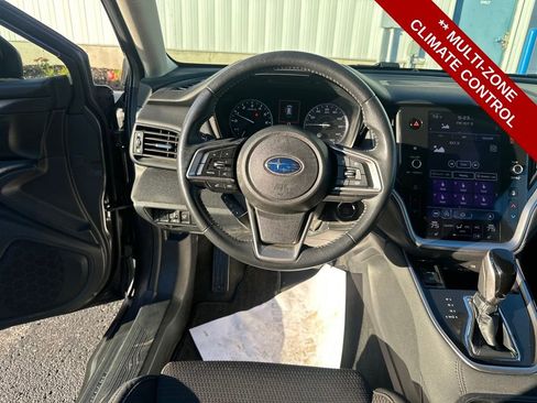 Used 2022 Subaru Outback Premium image 16