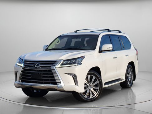 Used 2016 Lexus LX 570 4WD w/ Luxury Package image 1