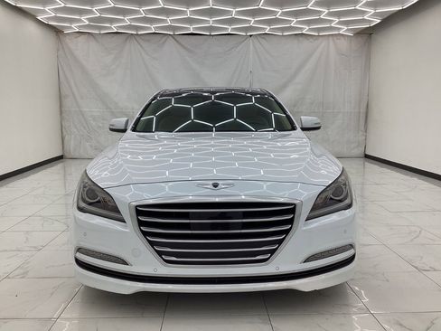 Used 2015 Hyundai Genesis 5.0 w/ Option Group 05 RWD image 5