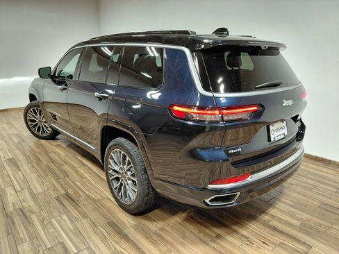 Used 2024 Jeep Grand Cherokee L Summit AWD/4WD image 35