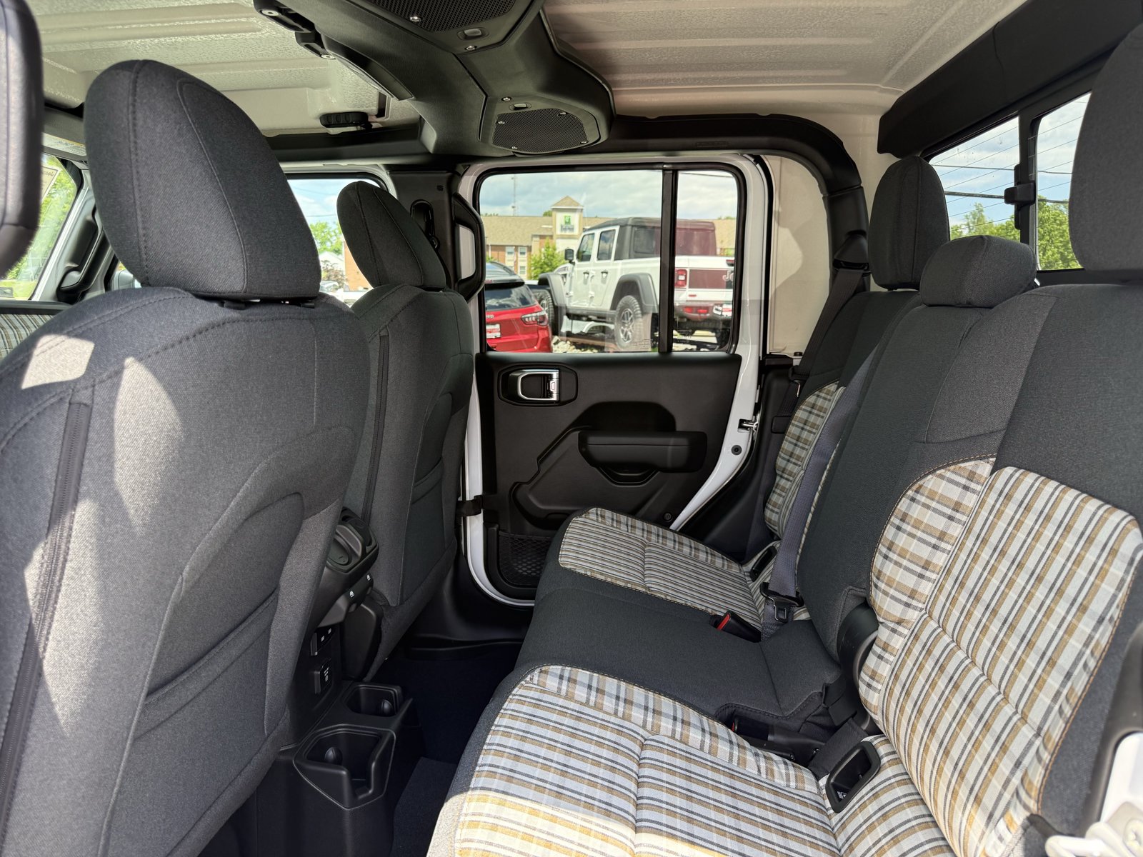 New 2026 Jeep Gladiator Sport AWD/4WD image 14