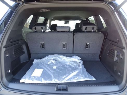 New 2025 Buick Enclave Preferred w/ Super Cruise Package image 19