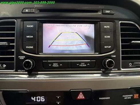 Used 2016 Hyundai Sonata SE image 11