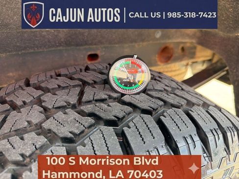 Used 2018 GMC Sierra 1500 SLT w/ SLT Premium Package AWD/4WD image 32