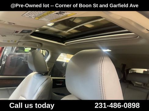 Used 2019 Subaru Outback 2.5i Limited AWD/4WD image 12
