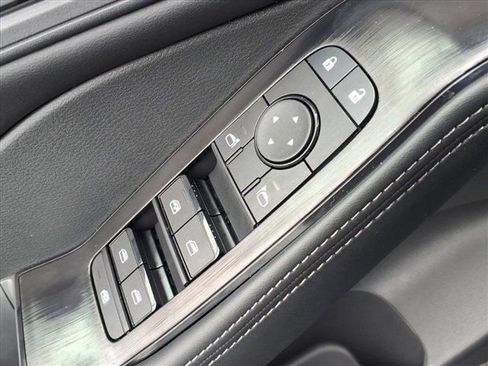 New 2026 Nissan Rogue SV image 17