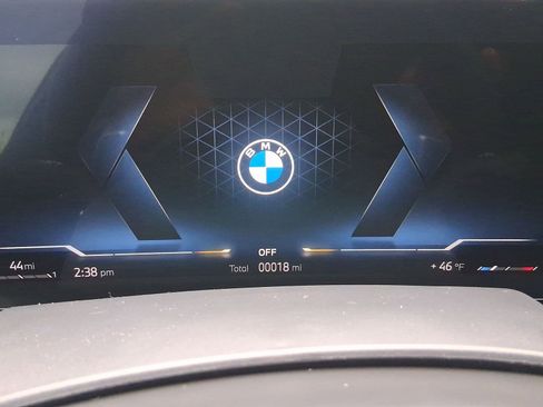 New 2026 BMW X6 xDrive40i w/ Premium Package image 19