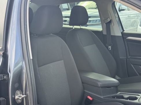 Used 2021 Volkswagen Jetta S w/ Driver Assistance Package image 17