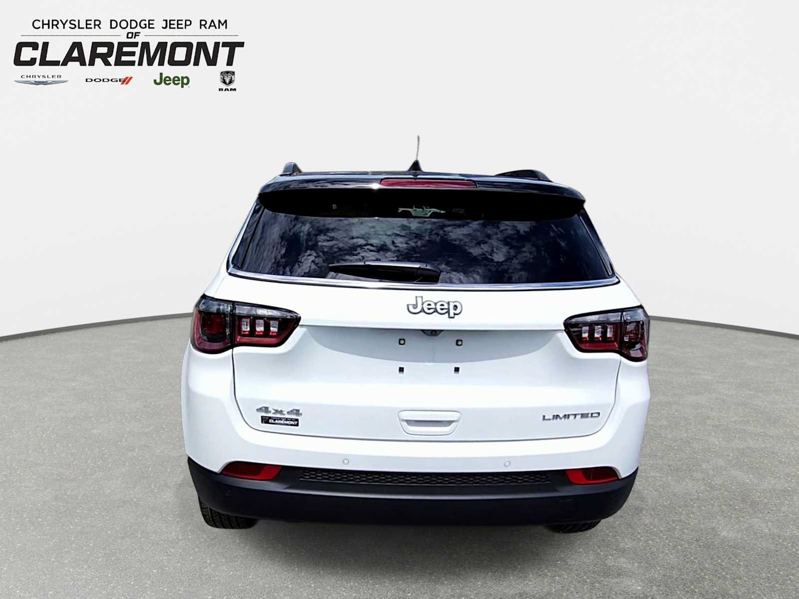 New 2026 Jeep Compass Limited w/ Sun, Sound & Navigation Group AWD/4WD image 7