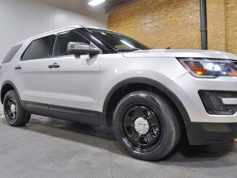 Used 2018 Ford Explorer 4WD Police Interceptor image 8