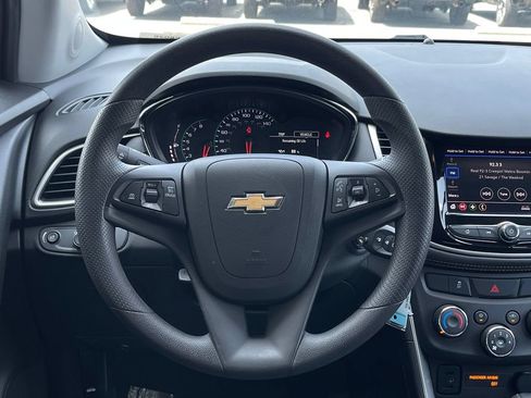 Used 2022 Chevrolet Trax LS w/ Tint and Cruise Package FWD image 25