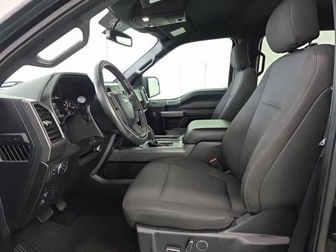 Used 2018 Ford F150 XLT w/ Equipment Group 302A Luxury image 5