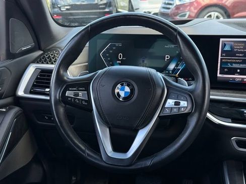 Used 2024 BMW X5 xDrive40i w/ Premium Package AWD/4WD image 8