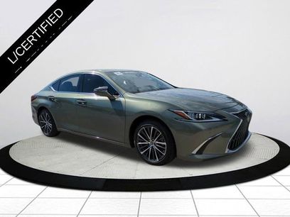 Certified 2023 Lexus ES 350 w/ Premium Package