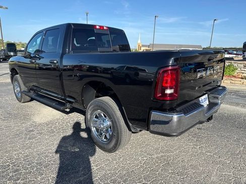 New 2027 RAM 2500 Tradesman AWD/4WD image 3