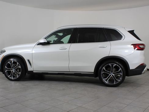 Certified 2023 BMW X5 xDrive40i image 2
