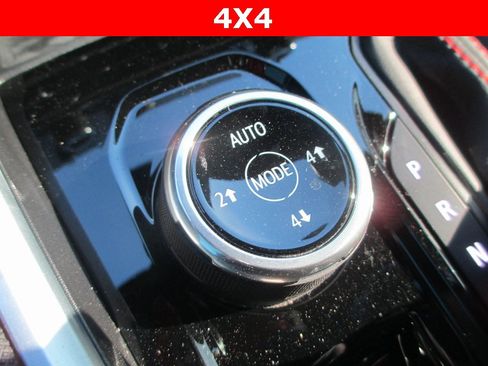 Certified 2023 Chevrolet Colorado Z71 w/ Z71 Convenience Package 2 image 25