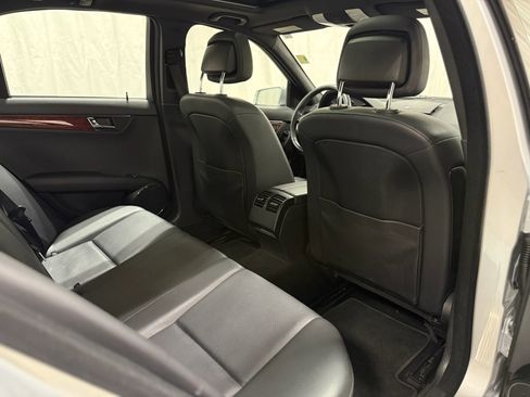Used 2010 Mercedes-Benz C 300 C 300 Sport Sedan 4D image 32