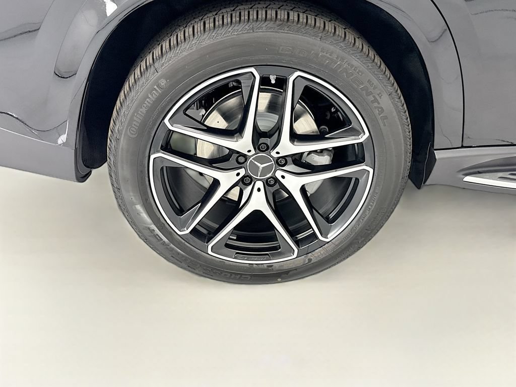 New 2026 Mercedes-Benz GLE 53 AMG 4MATIC Coupe image 32
