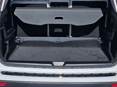 Used 2023 Mercedes-Benz GLB 250 GLB 250 image 24