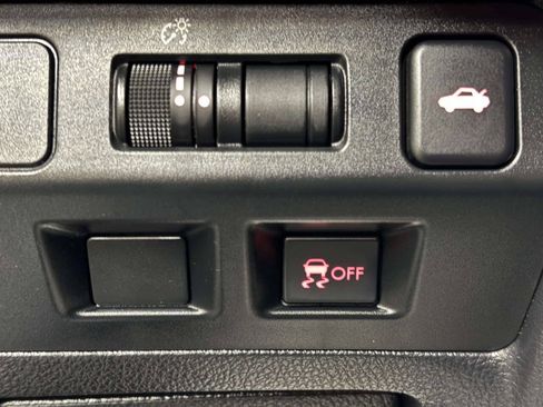 Used 2016 Subaru WRX AWD/4WD image 25
