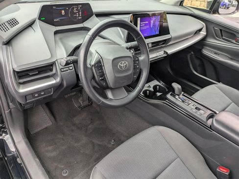 Used 2024 Toyota Prius LE image 17