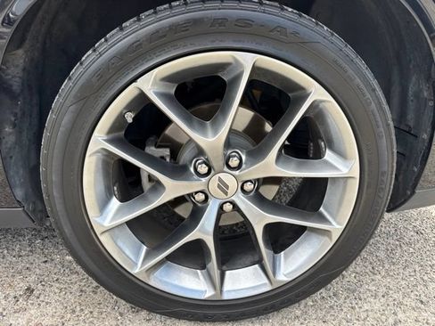 Used 2022 Dodge Challenger GT RWD image 11