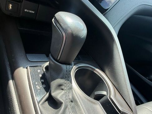Used 2022 Toyota Camry SE FWD image 20